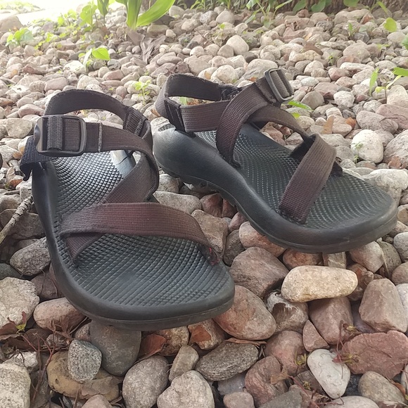 CHACO Black Mens Sandals, Size 8 (but fit large) - Picture 7 of 13